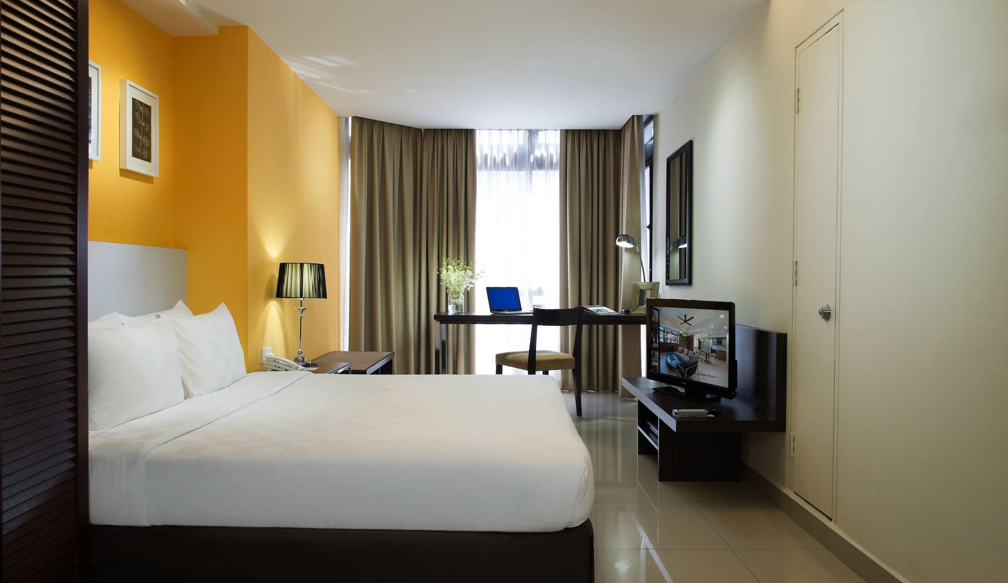ฟาเร็นไฮท์ สวีทส์ กัวลาลัมเปอร์ Hotel ภายนอก รูปภาพ