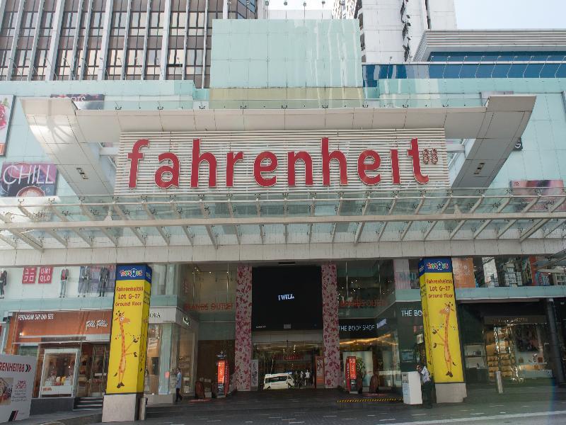ฟาเร็นไฮท์ สวีทส์ กัวลาลัมเปอร์ Hotel ภายนอก รูปภาพ
